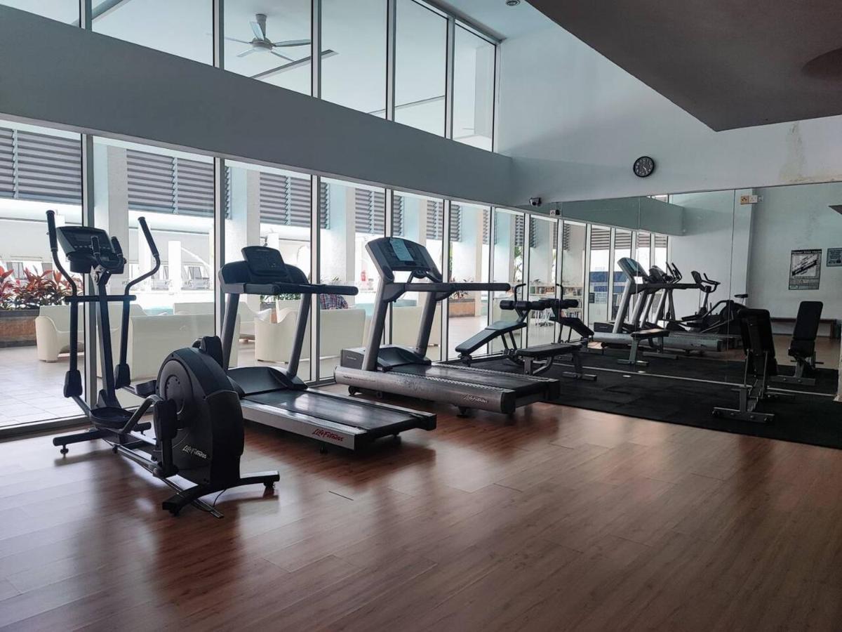 Apartment Luxury Japanese Style Mont Kiara Homestay, 2 Bedroom Near 1 Mont Kiara *