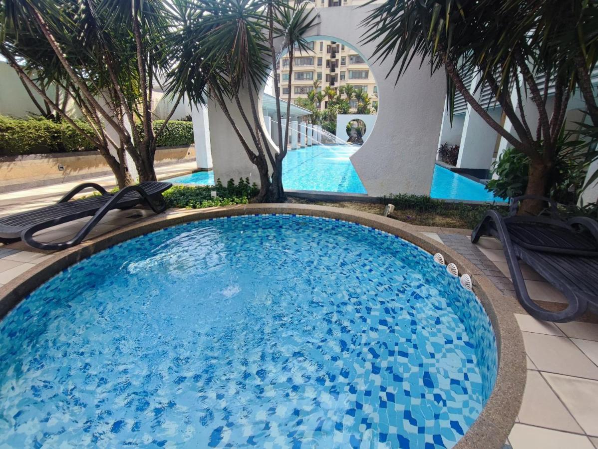 Luxury Japanese Style Mont Kiara Homestay, 2 Bedroom Near 1 Mont Kiara Pangsapuri Kuala Lumpur